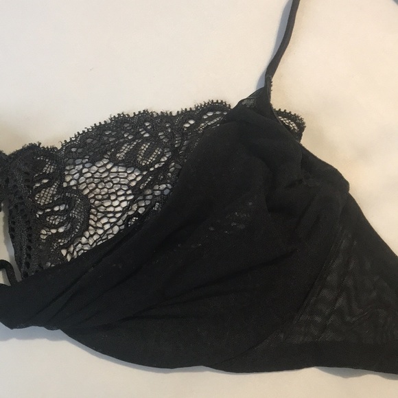 Victoria’s Secret Very Sexy black lace and soft toile underwire bra - Picture 9 of 9
